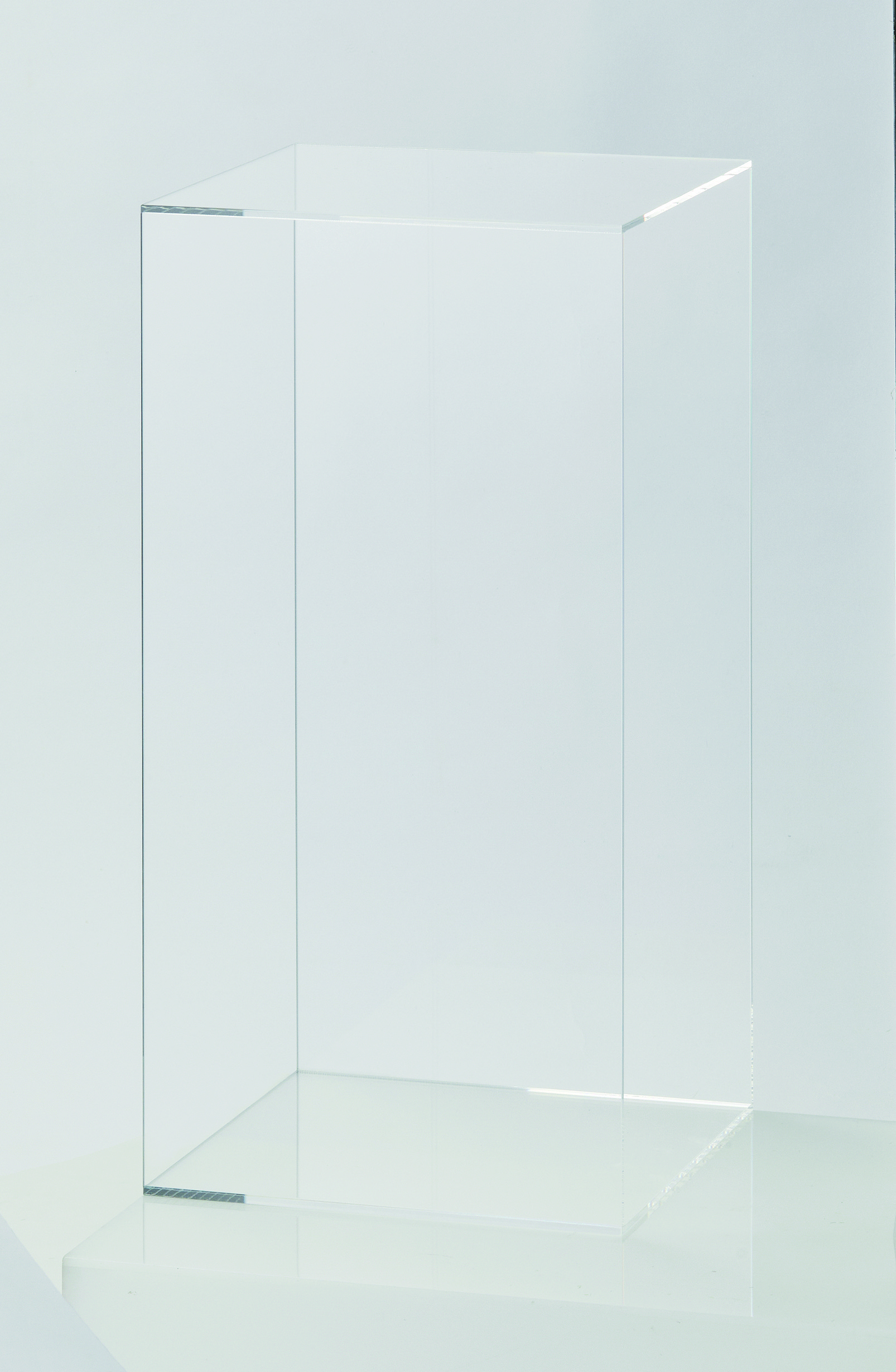 AP10001 アクリルスタンドＭ（クリア）