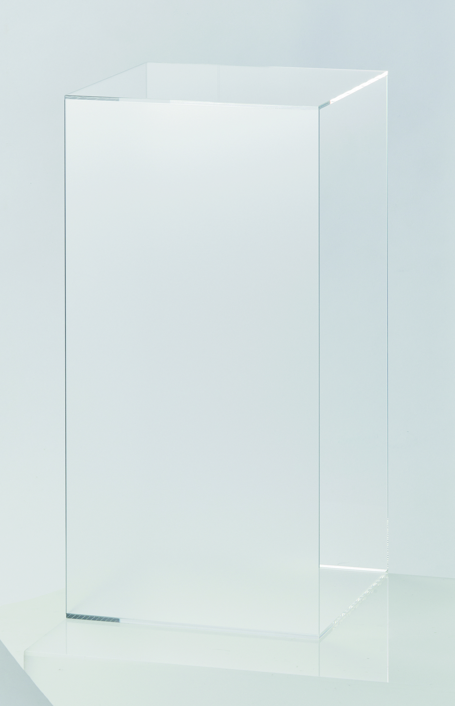 AP10003 アクリルスタンドＭ（フロスト）